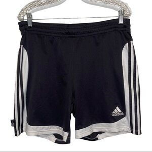 Adidas Women Short Size M